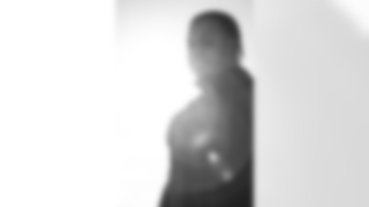 TAMPA, FL - November 22, 2025 - Defensive Lineman Calijah Kancey #94 of the Tampa Bay Buccaneers departs before the game against the Los Angeles Rams. Photo By Tori Richman/Tampa Bay Buccaneers