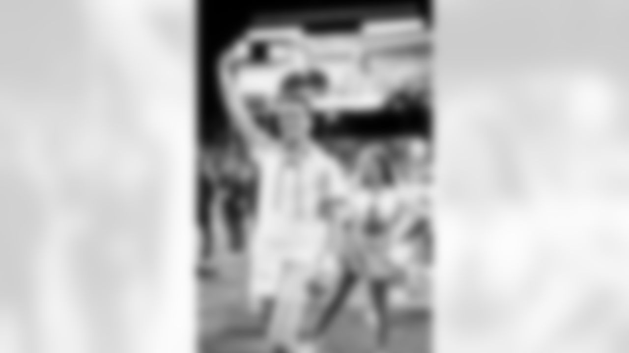 TAMPA, FL - December 11, 2025 - The Tampa Bay Buccaneers and Atlanta Falcons during a regular season game at Raymond James Stadium. The Bucs lost the game, 29-28. Photo By Tori Richman/Tampa Bay Buccaneers