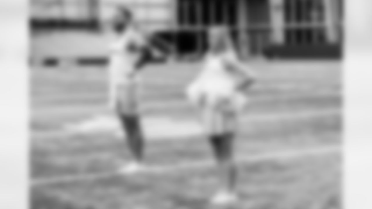 TAMPA, FL - December 09, 2025 - Tampa Bay Buccaneers Cheerleaders during Field Rehearsal at AdventHealth Training Center. Photo By Tori Richman/Tampa Bay Buccaneers