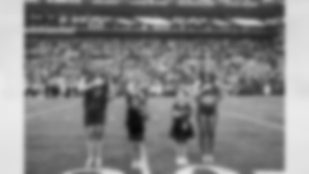 TAMPA, FL - January 03, 2026 - The Carolina Panthers and Tampa Bay Buccaneers play a regular season game at Raymond James Stadium. The Bucs won the game, 16-14. Photo By Tori Richman/Tampa Bay Buccaneers