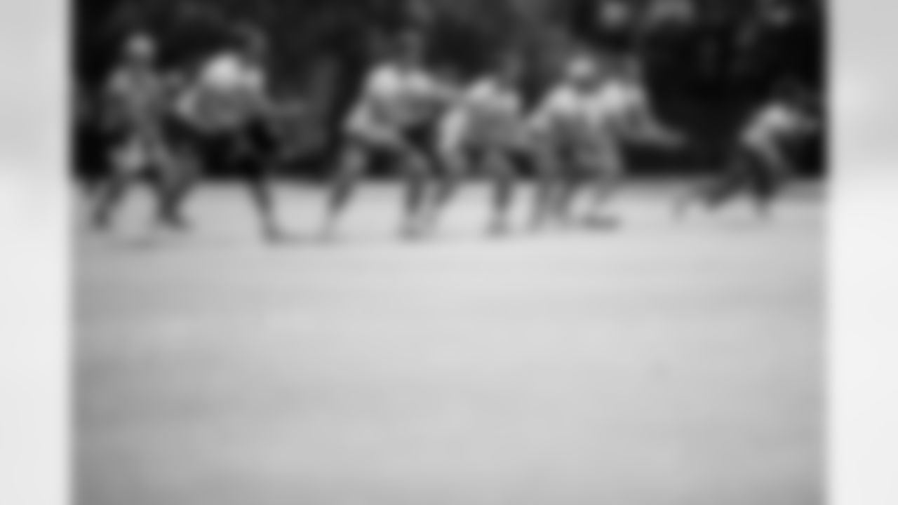TAMPA, FL - May 20, 2025 - Quarterback Kyle Trask #2, Tackle Charlie Heck #77, Tackle Luke Haggard #72, Center Graham Barton #62, Guard Ben Bredeson #68, Tackle Garret Greenfield #74, and Wide Receiver Jalen McMillan #15 of the Tampa Bay Buccaneers during Phase 2 workouts at AdventHealth Training Center. Photo By Kyle Zedaker/Tampa Bay Buccaneers