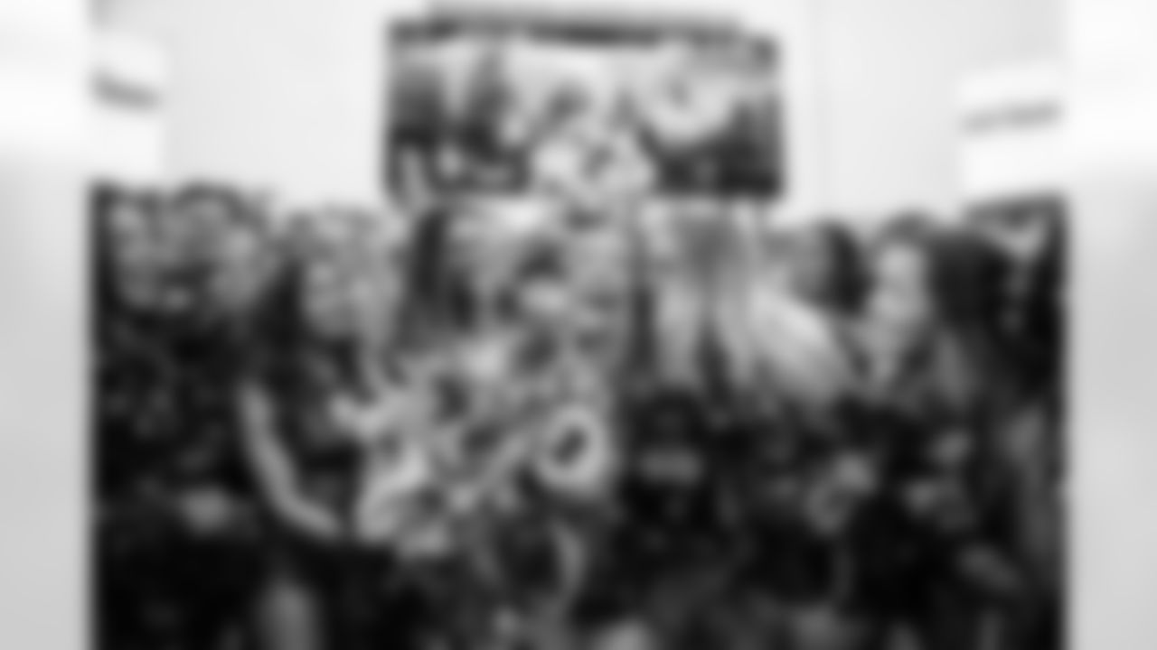 TAMPA, FL - December 07, 2025 - The Tampa Bay Buccaneers and New Orleans Saints during a regular season game at Raymond James Stadium. The Bucs lost the game, 24-20. Photo By Tori Richman/Tampa Bay Buccaneers