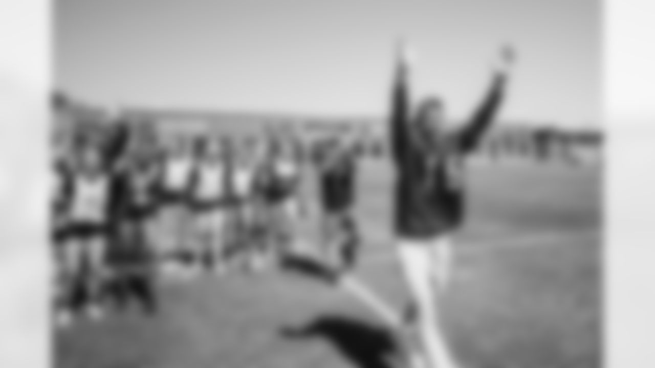 TAMPA, FL - February 13, 2026 - Wide Receiver Tez Johnson #15 of the Tampa Bay Buccaneers during the 2026 Girls Flag Football Preseason Classic at AdventHealth Training Center. Photo By Tori Richman/Tampa Bay Buccaneers