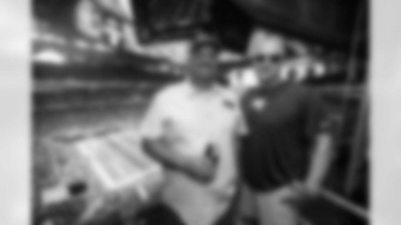 ATLANTA, GA - September 07, 2025 - Luxury Suite Excursion during the game between the Tampa Bay Buccaneers and Atlanta Falcons. The Bucs won the game, 23-20. Photo By Doug DeFelice/Tampa Bay Buccaneers