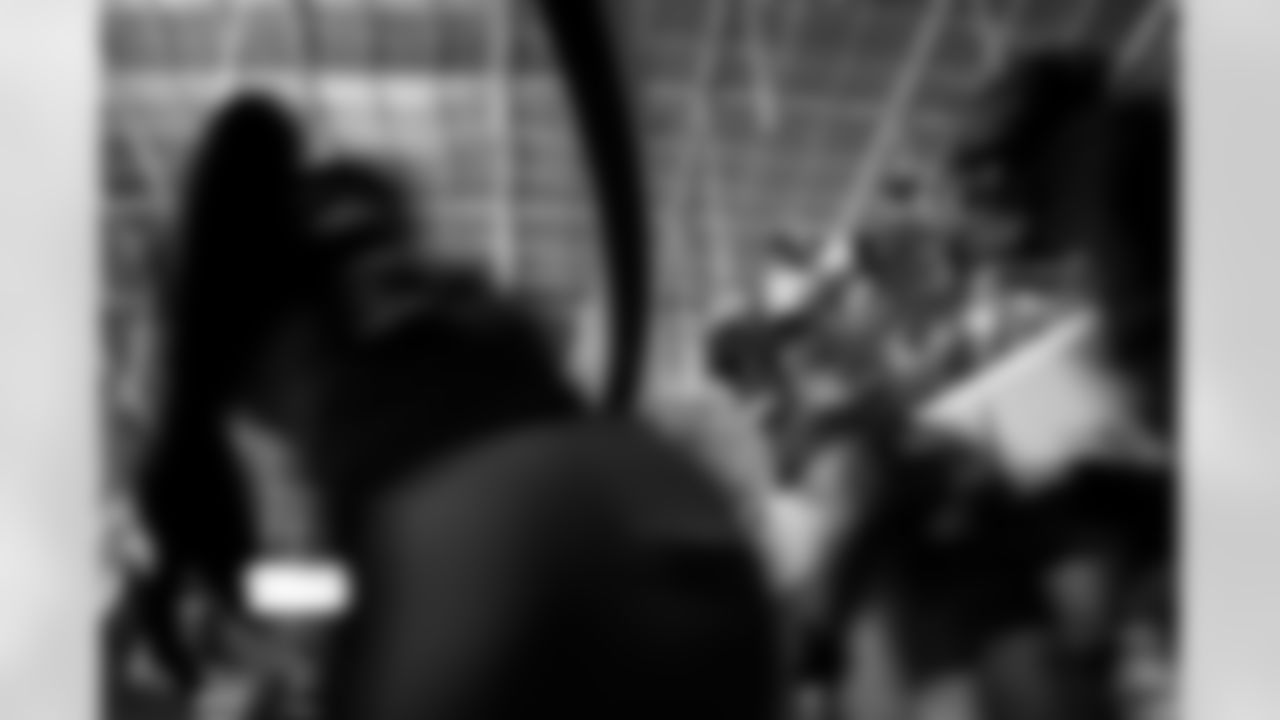 INGLEWOOD, CA - November 23, 2025 - Fans before the game between the Tampa Bay Buccaneers and Los Angeles Rams. The Bucs lost the game, 34-7. Photo By Kyle Zedaker/Tampa Bay Buccaneers