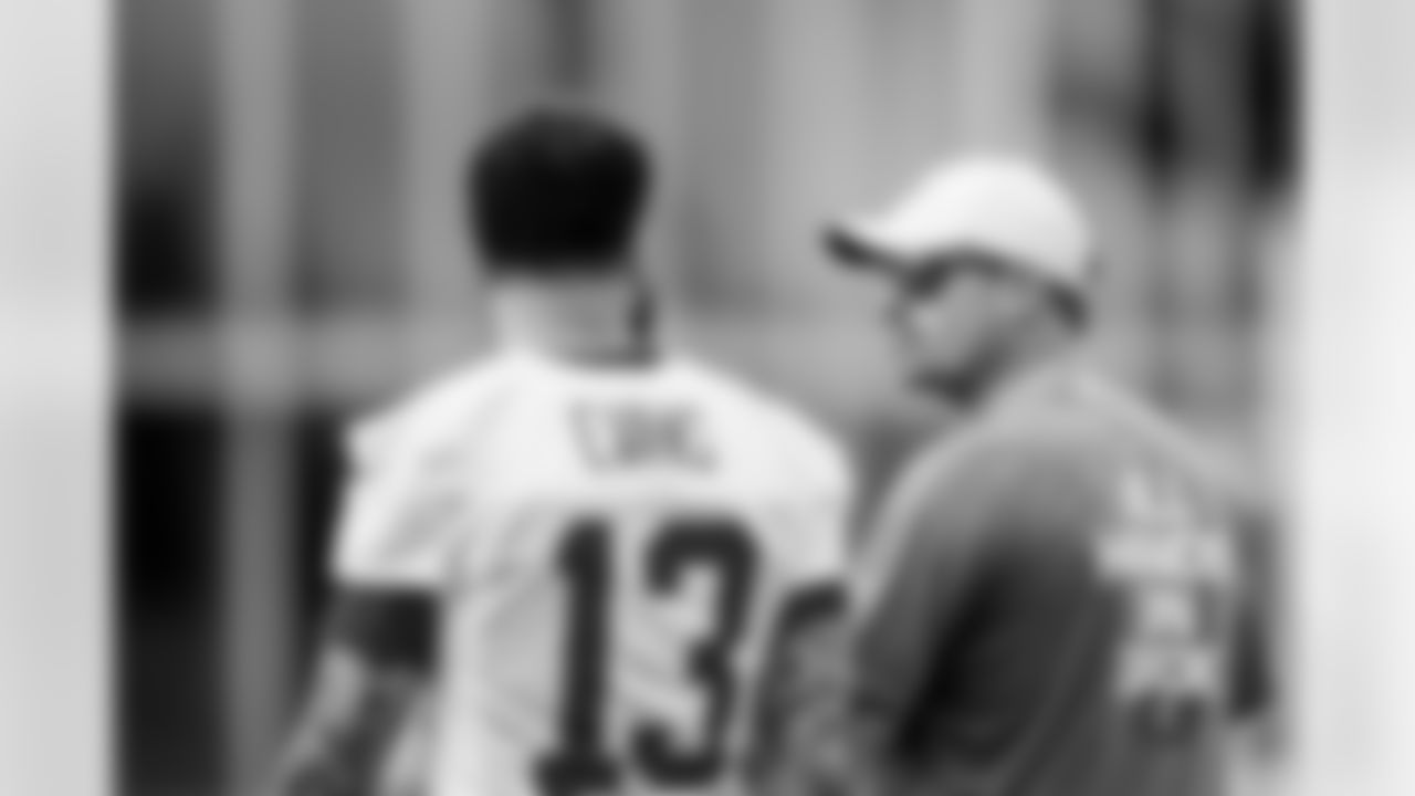 TAMPA, FL - May 13, 2025 - Wide Receiver Mike Evans #13 and Offensive Coordinator Josh Grizzard of the Tampa Bay Buccaneers during Phase 2 workouts at AdventHealth Training Center. Photo By Tori Richman/Tampa Bay Buccaneers