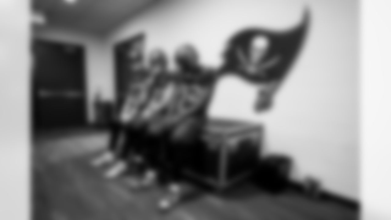 TAMPA, FL - December 07, 2025 - The Tampa Bay Buccaneers and New Orleans Saints during a regular season game at Raymond James Stadium. The Bucs lost the game, 24-20. Photo By Tori Richman/Tampa Bay Buccaneers