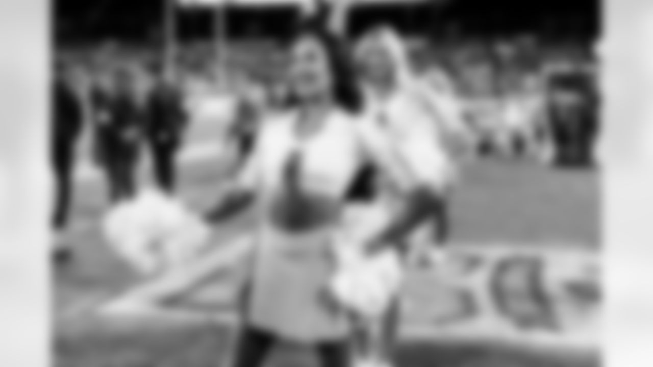 TAMPA, FL - December 11, 2025 - The Tampa Bay Buccaneers and Atlanta Falcons during a regular season game at Raymond James Stadium. The Bucs lost the game, 29-28. Photo By Tori Richman/Tampa Bay Buccaneers