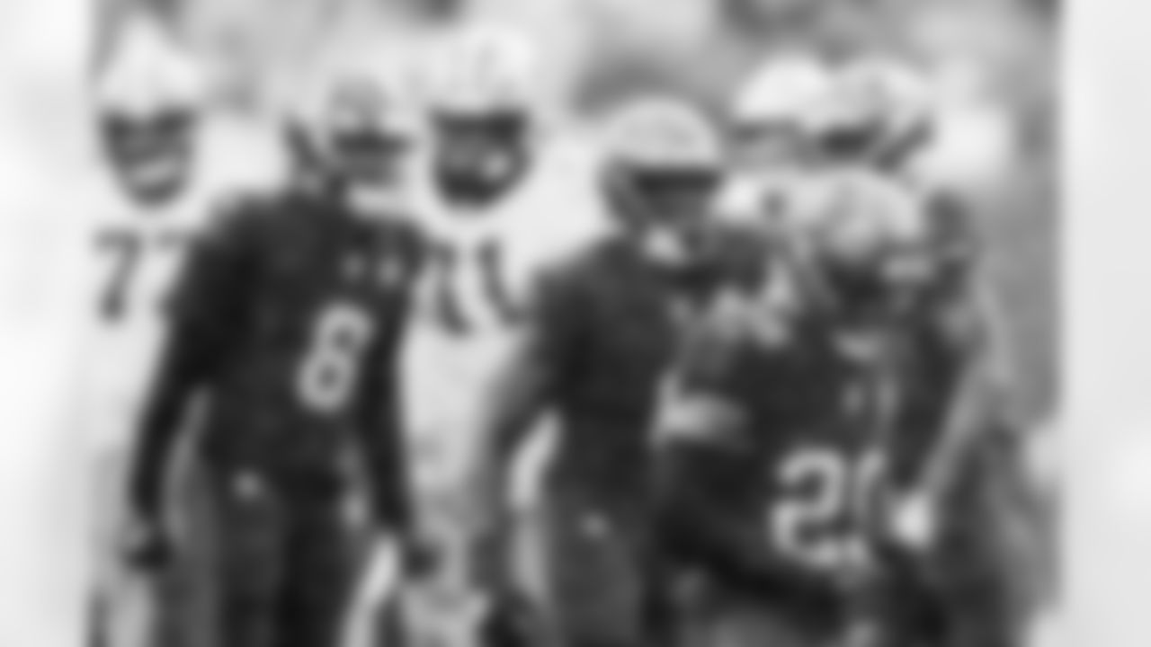 TAMPA, FL - December 07, 2025 - The Tampa Bay Buccaneers and New Orleans Saints play a regular season game at Raymond James Stadium. The Bucs lost the game, 24-20. Photo By Kyle Zedaker/Tampa Bay Buccaneers