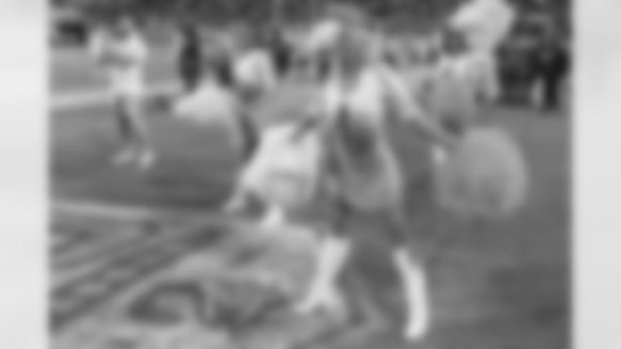 TAMPA, FL - December 11, 2025 - The Tampa Bay Buccaneers and Atlanta Falcons during a regular season game at Raymond James Stadium. The Bucs lost the game, 29-28. Photo By Mike Carlson/Tampa Bay Buccaneers