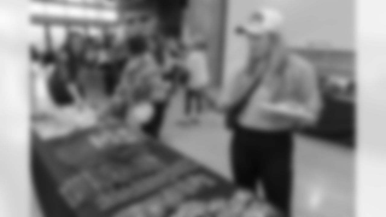 TAMPA, FL - December 06, 2025 - She is Football Bayshore Walk: Raise The Flags event with Bayshore Breakfast Club and Tampa Girls Social & Wellness at Hyde House Public Studio. Photo By Mike Carlson/Tampa Bay Buccaneers