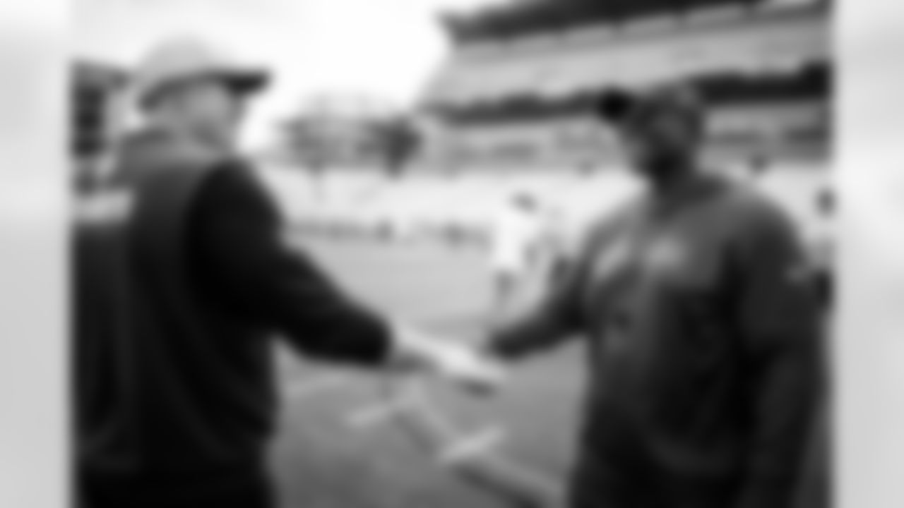 PITTSBURGH, PA - August 14, 2025 - Head Coach Todd Bowles of the Tampa Bay Buccaneers during a joint practice with the Pittsburgh Steelers at Acrisure Stadium. Photo By Kyle Zedaker/Tampa Bay Buccaneers