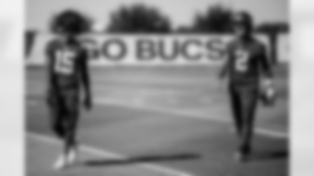 TAMPA, FL - November 13, 2025 - Wide Receiver Tez Johnson #15 and Wide Receiver Emeka Egbuka #2 of the Tampa Bay Buccaneers during practice at AdventHealth Training Center. Photo By Kyle Zedaker/Tampa Bay Buccaneers