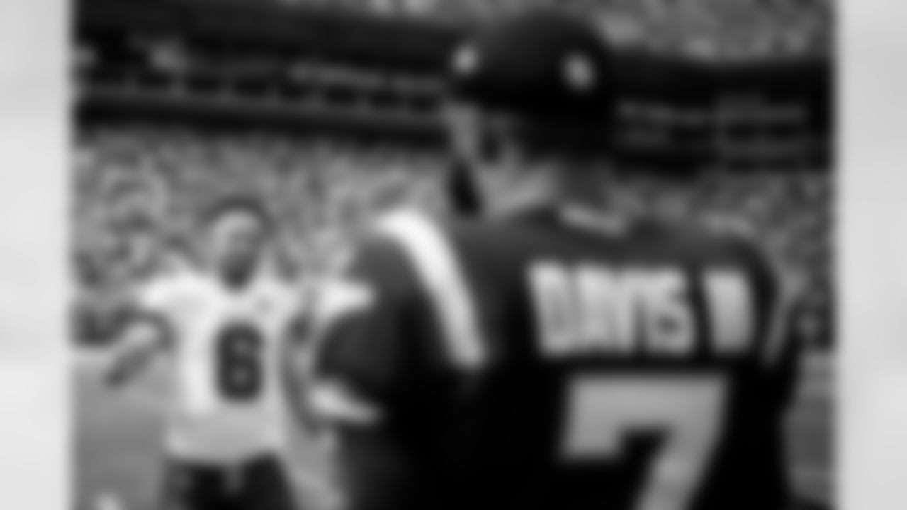 TAMPA, FL - November 09, 2025 - Quarterback Baker Mayfield #6 of the Tampa Bay Buccaneers before the game between the New England Patriots and Tampa Bay Buccaneers. The Bucs lost the game, 28-23. Photo By Kyle Zedaker/Tampa Bay Buccaneers