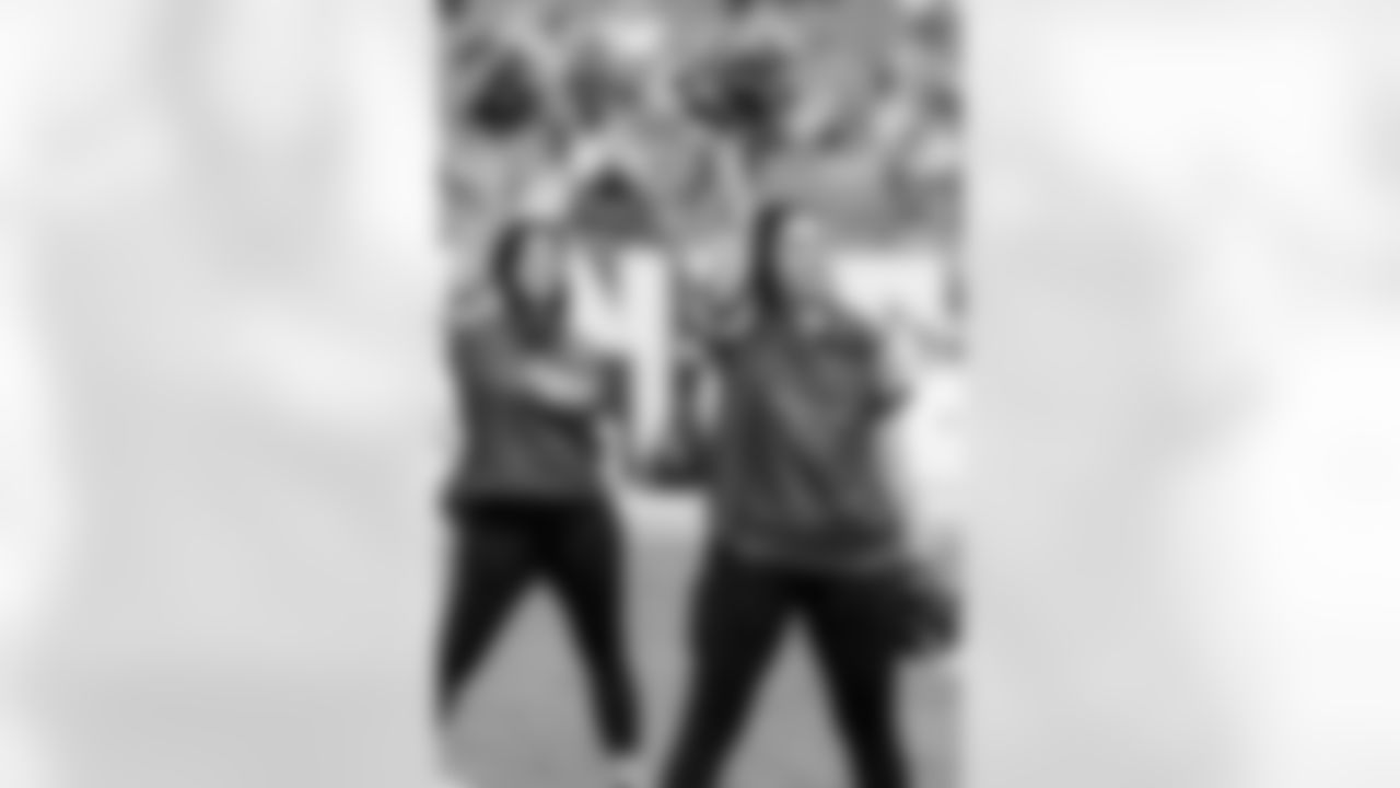 TAMPA, FL - December 07, 2025 - The Tampa Bay Buccaneers and New Orleans Saints during a regular season game at Raymond James Stadium. The Bucs lost the game, 24-20. Photo By Tori Richman/Tampa Bay Buccaneers