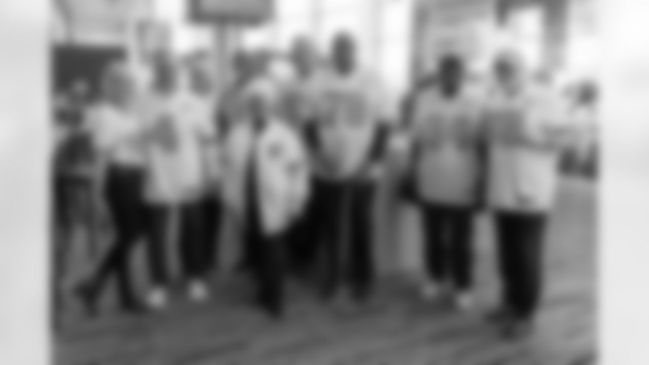 TAMPA, FL - December 11, 2025 - The 1976 Tampa Bay Buccaneers team reunion in the Hyundai Club at Raymond James Stadium. Photo By Mike Carlson/Tampa Bay Buccaneers