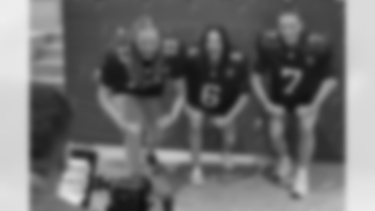 TAMPA, FL - December 06, 2025 - She is Football Bayshore Walk: Raise The Flags event with Bayshore Breakfast Club and Tampa Girls Social & Wellness at Hyde House Public Studio. Photo By Mike Carlson/Tampa Bay Buccaneers