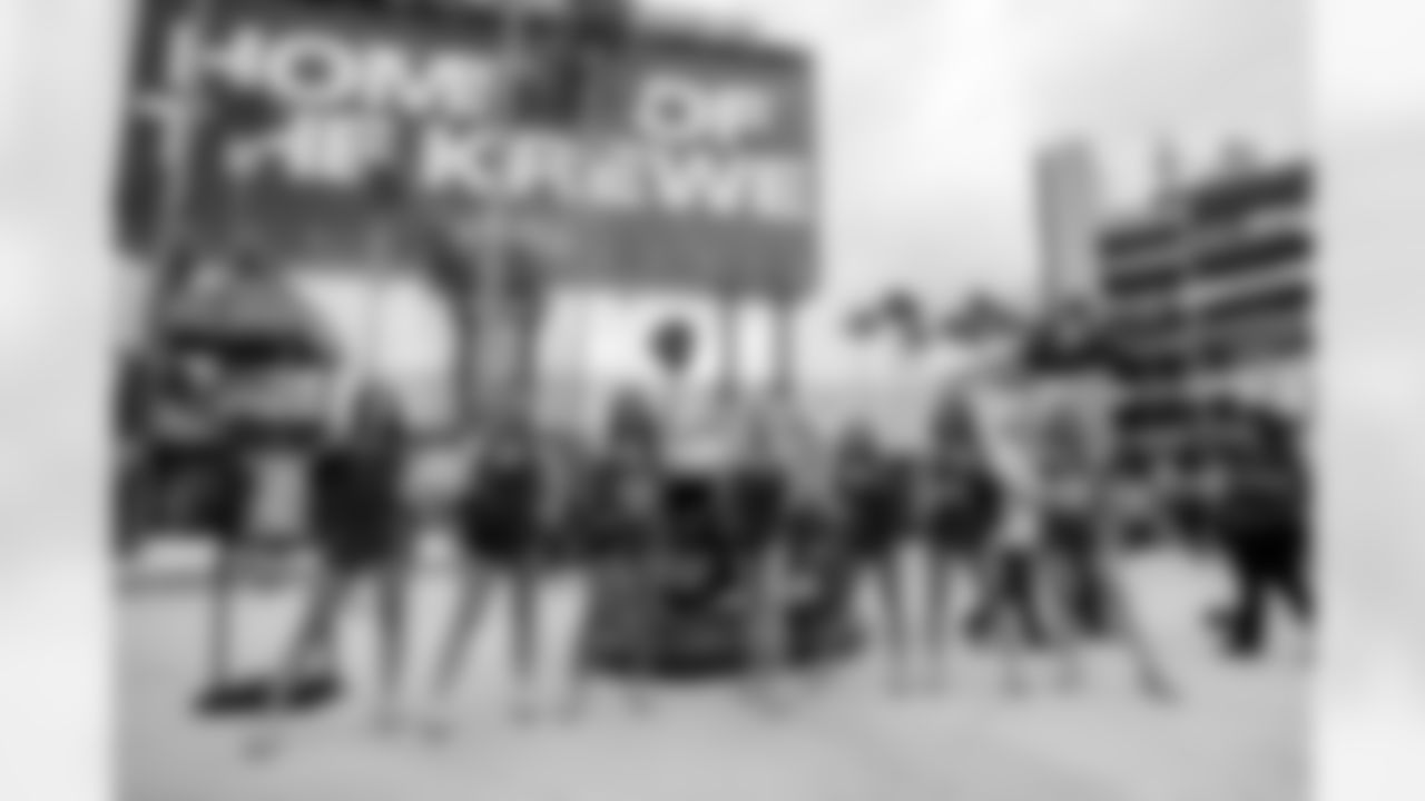 TAMPA, FL - January 03, 2026 - The Carolina Panthers and Tampa Bay Buccaneers play a regular season game at Raymond James Stadium. The Bucs won the game, 16-14. Photo By Dave Pullis/Tampa Bay Buccaneers