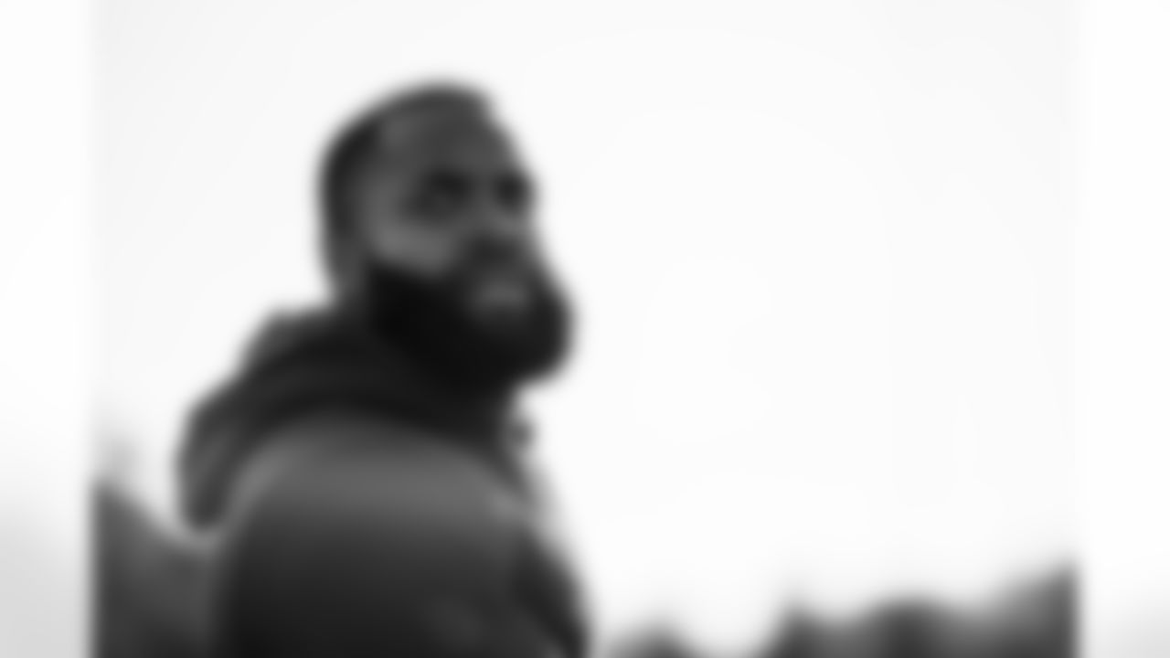 TAMPA, FL - December 17, 2025 - Week 16 practice at AdventHealth Training Center. Photo By Tori Richman/Tampa Bay Buccaneers