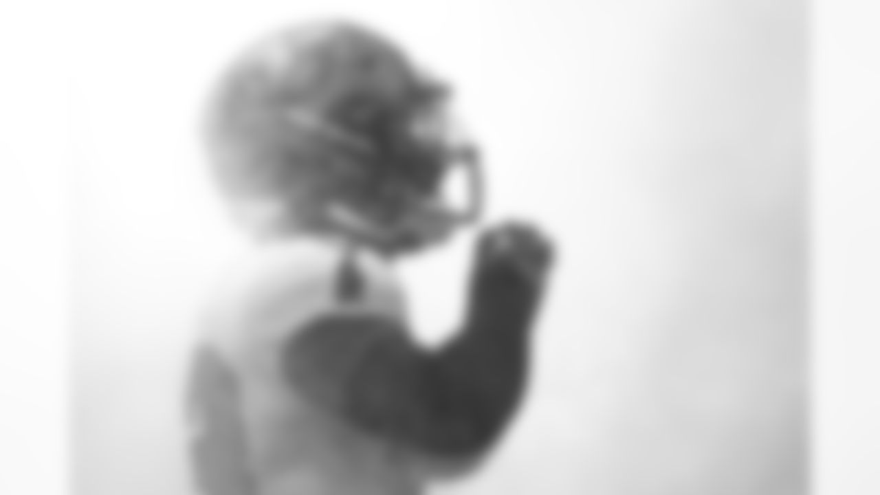 TAMPA, FL - November 09, 2025 - Safety Tykee Smith #23 of the Tampa Bay Buccaneers before the game between the New England Patriots and Tampa Bay Buccaneers. The Bucs lost the game, 28-23. Photo By Doug DeFelice/Tampa Bay Buccaneers