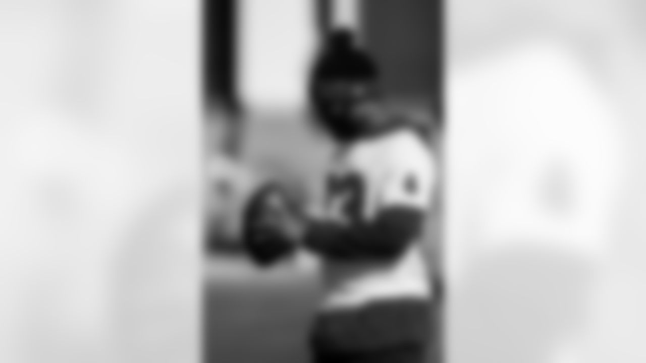 TAMPA, FL - December 09, 2025 - Week 15 practice at AdventHealth Training Center. Photo By Kyle Zedaker/Tampa Bay Buccaneers