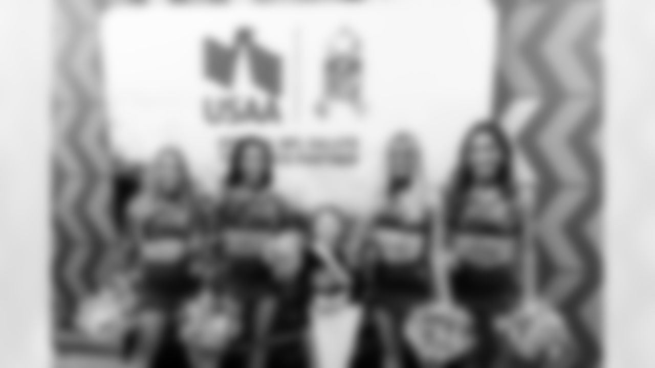 TAMPA, FL - December 02, 2025 - Tampa Bay Buccaneers Cheerleaders during a visit to MacDill Air Force Base. Photo By Kyle Zedaker/Tampa Bay Buccaneers