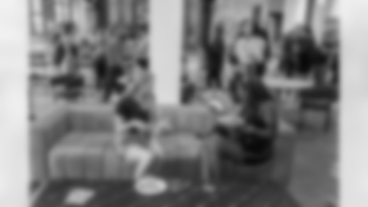 TAMPA, FL - December 06, 2025 - She is Football Bayshore Walk: Raise The Flags event with Bayshore Breakfast Club and Tampa Girls Social & Wellness at Hyde House Public Studio. Photo By Mike Carlson/Tampa Bay Buccaneers