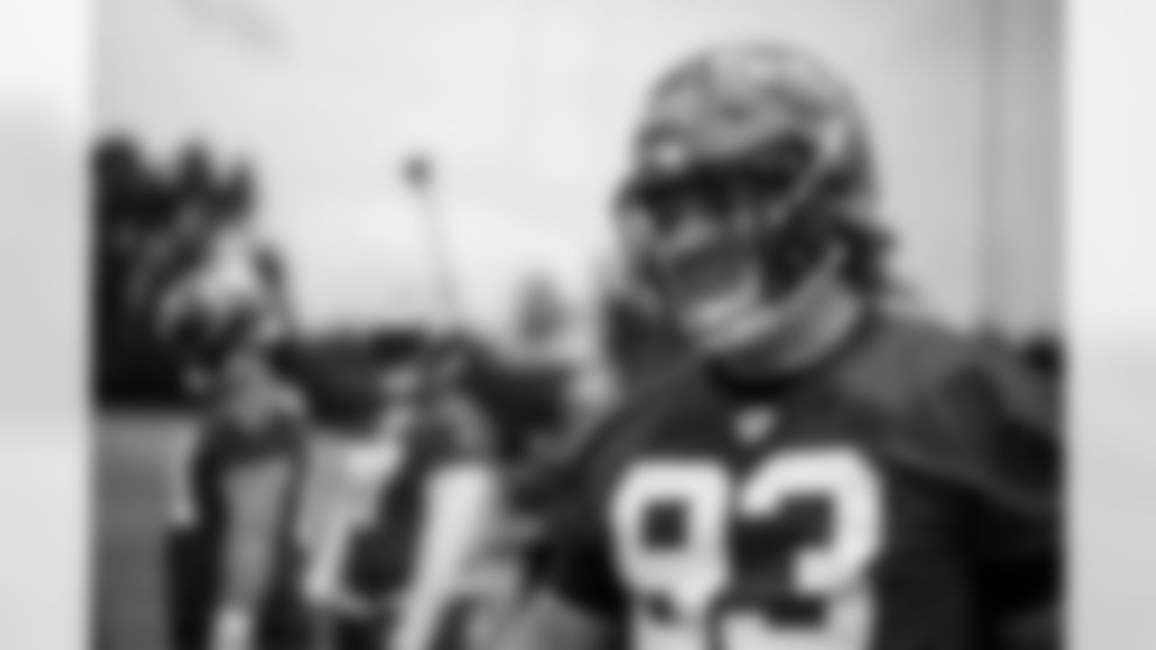 TAMPA, FL - May 10, 2025 - Defensive Lineman Evan Bearden #93 of the Tampa Bay Buccaneers during rookie minicamp practice. Photo By Kyle Zedaker/Tampa Bay Buccaneers