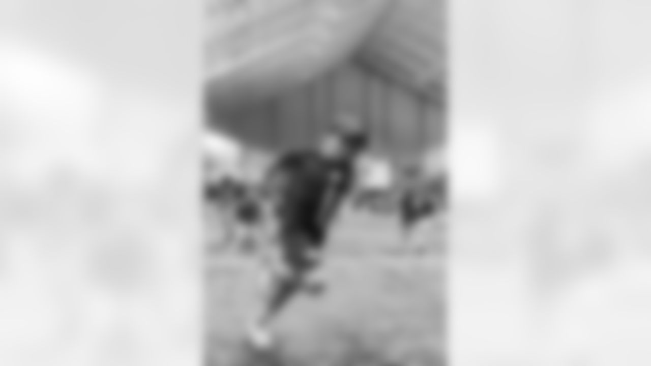 TAMPA, FL - February 21, 2026 - 2026 Jr. Bucs Movie Night. Photo By Kyle Zedaker/Tampa Bay Buccaneers