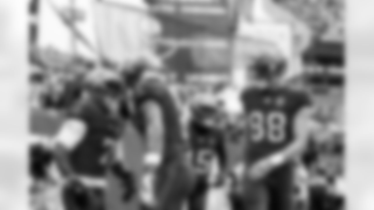 TAMPA, FL - December 07, 2025 - The Tampa Bay Buccaneers and New Orleans Saints play a regular season game at Raymond James Stadium. The Bucs lost the game, 24-20. Photo By Kyle Zedaker/Tampa Bay Buccaneers