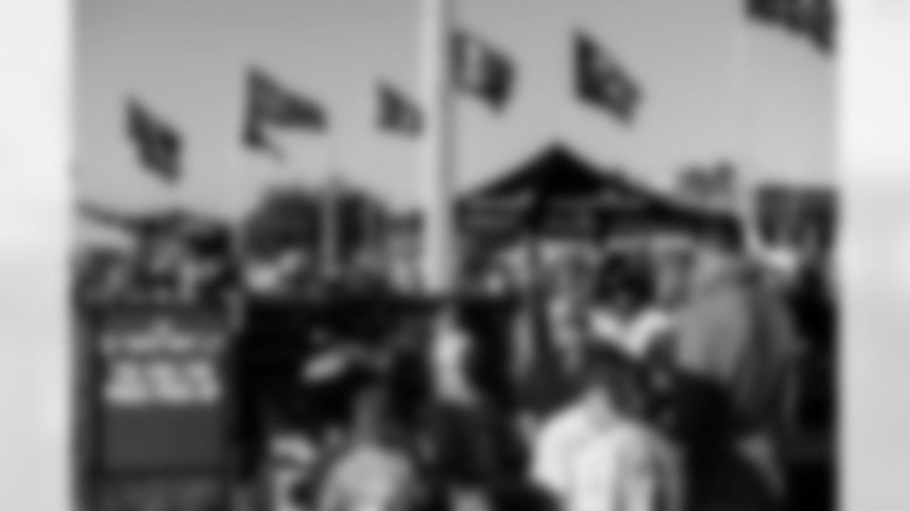 TAMPA, FL - February 21, 2026 - 2026 Jr. Bucs Movie Night. Photo By Kyle Zedaker/Tampa Bay Buccaneers