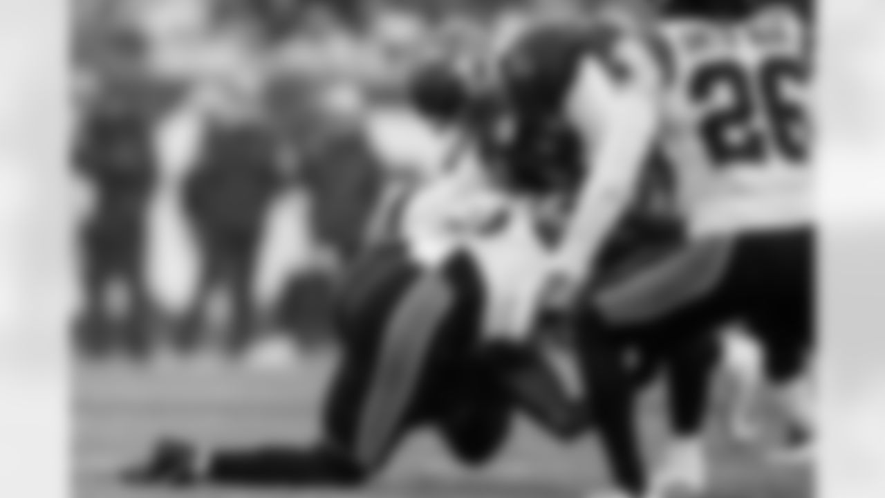 TAMPA, FL - January 03, 2026 - The Carolina Panthers and Tampa Bay Buccaneers play a regular season game at Raymond James Stadium. The Bucs won the game, 16-14. Photo By Doug DeFelice/Tampa Bay Buccaneers