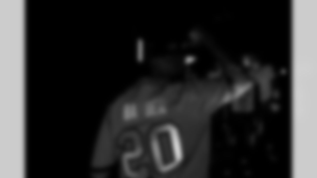 TAMPA, FL - December 07, 2025 - The Tampa Bay Buccaneers and New Orleans Saints during a regular season game at Raymond James Stadium. The Bucs lost the game, 24-20. Photo By Tori Richman/Tampa Bay Buccaneers