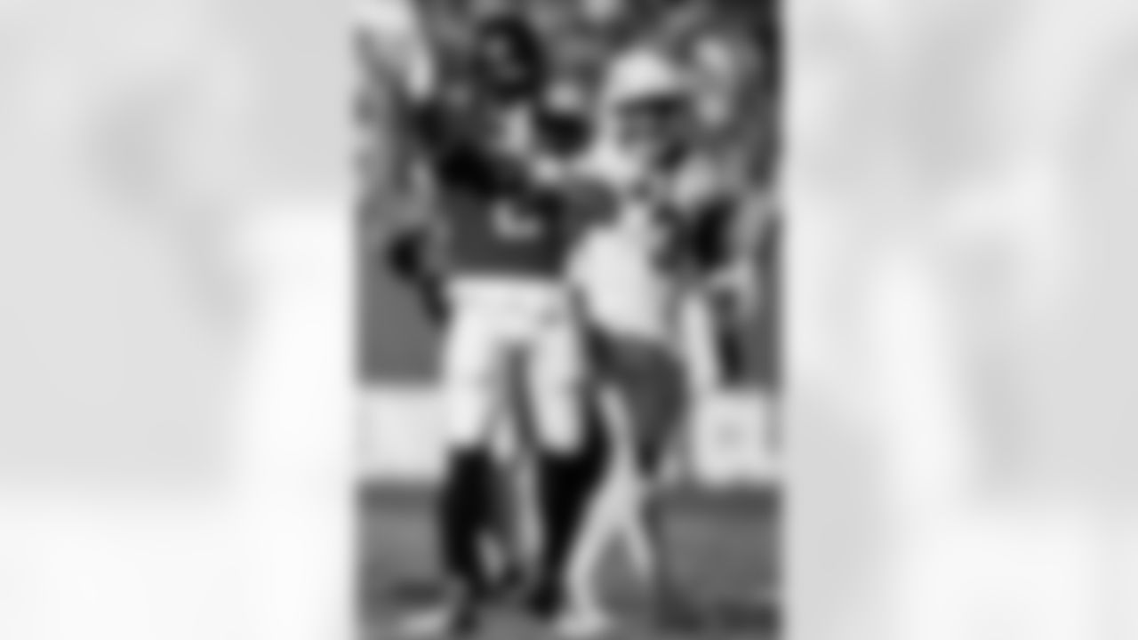 TAMPA, FL - November 30, 2025 - Wide Receiver Emeka Egbuka #2 of the Tampa Bay Buccaneers during the game between the Arizona Cardinals and Tampa Bay Buccaneers. The Bucs won the game, 20-17. Photo By Kyle Zedaker/Tampa Bay Buccaneers