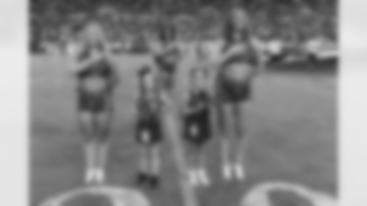TAMPA, FL - August 09, 2025 - Tampa Bay Buccaneers Cheerleaders anthem buddies before the preseason game between the Tennessee Titans and Tampa Bay Buccaneers. The Bucs won the game, 29-7. Photo By Kyle Zedaker/Tampa Bay Buccaneers