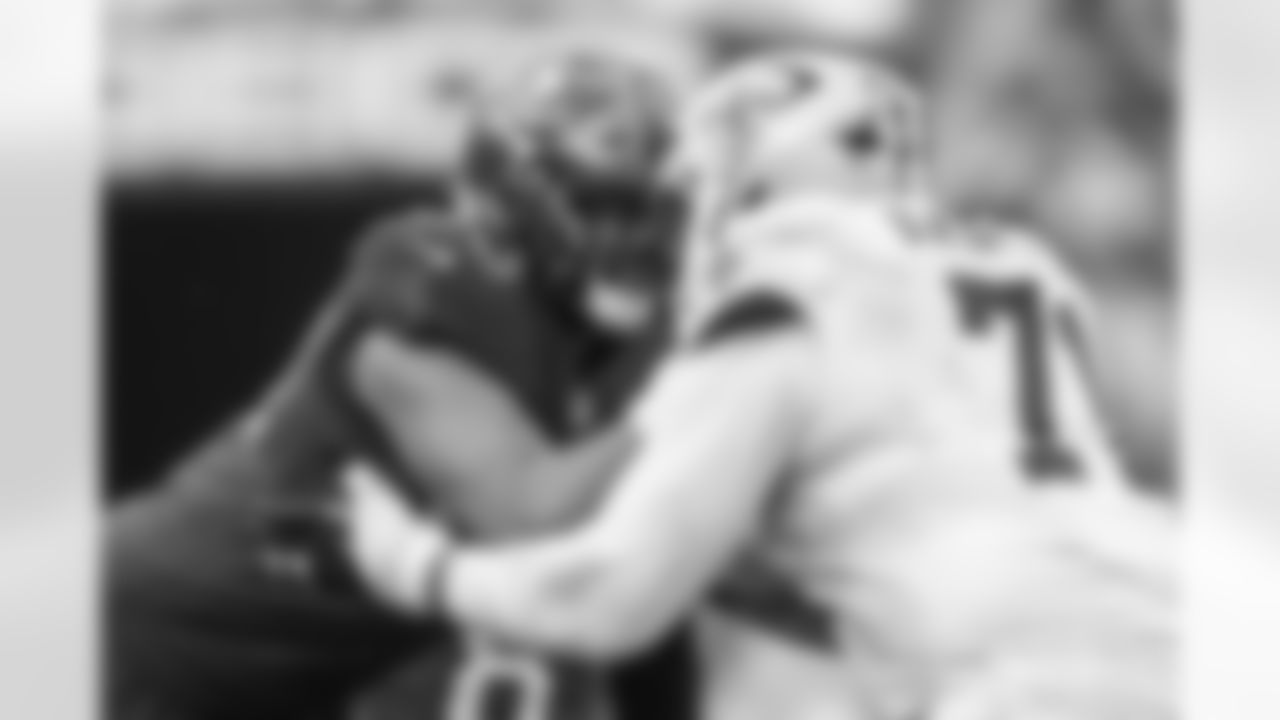 TAMPA, FL - December 07, 2025 - The Tampa Bay Buccaneers and New Orleans Saints during a regular season game at Raymond James Stadium. The Bucs lost the game, 24-20. Photo By Doug DeFelice/Tampa Bay Buccaneers