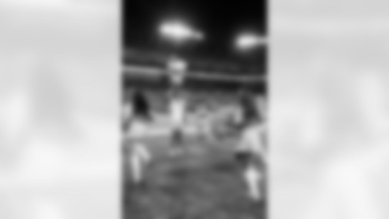 TAMPA, FL - December 11, 2025 - The Tampa Bay Buccaneers and Atlanta Falcons during a regular season game at Raymond James Stadium. The Bucs lost the game, 29-28. Photo By Tori Richman/Tampa Bay Buccaneers