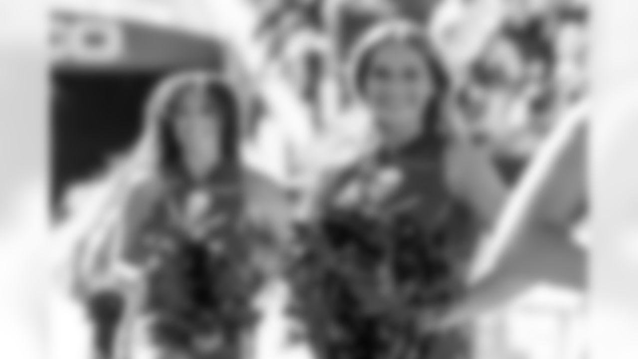 TAMPA, FL - November 30, 2025 - Tampa Bay Buccaneers Cheerleaders during the game between the Arizona Cardinals and Tampa Bay Buccaneers. The Bucs won the game, 20-17. Photo By Doug DeFelice/Tampa Bay Buccaneers