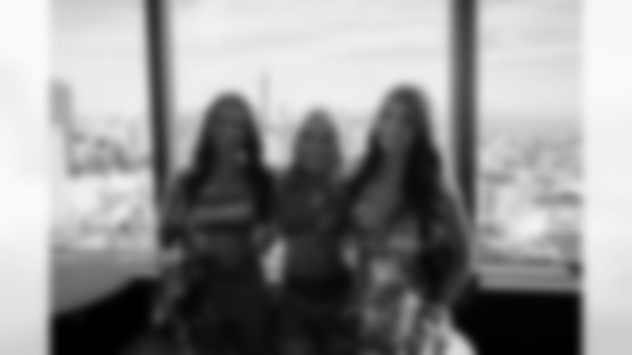 SAN FRANCISCO, CA - February 01, 2026 - Tampa Bay Buccaneers Pro Bowl Cheerleader Savannah during rehearsals. Photo By Tori Richman/Tampa Bay Buccaneers