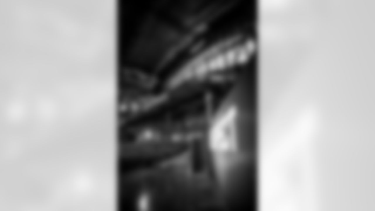 INDIANAPOLIS, IN - February 27, 2026 - Workouts at the 2026 NFL Combine at Lucas Oil Stadium. Photo By Tori Richman/Tampa Bay Buccaneers