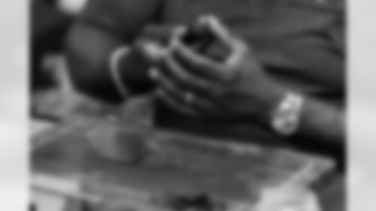 ATLANTA, GA - September 06, 2025 - Luxury Suite Excursion before for the game between the Tampa Bay Buccaneers and Atlanta Falcons. The Bucs won the game, 23-20. Photo By Doug DeFelice/Tampa Bay Buccaneers