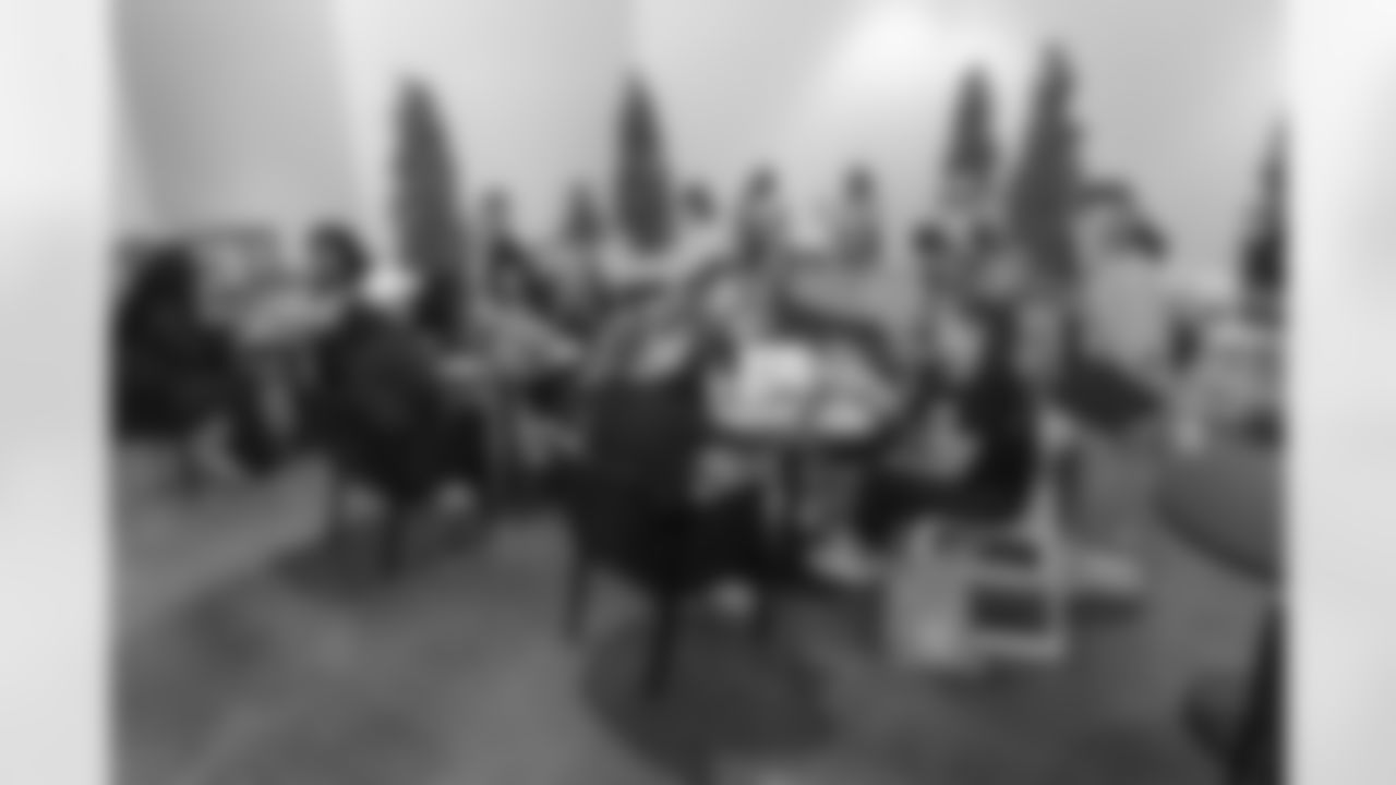 TAMPA, FL - December 06, 2025 - She is Football Bayshore Walk: Raise The Flags event with Bayshore Breakfast Club and Tampa Girls Social & Wellness at Hyde House Public Studio. Photo By Mike Carlson/Tampa Bay Buccaneers