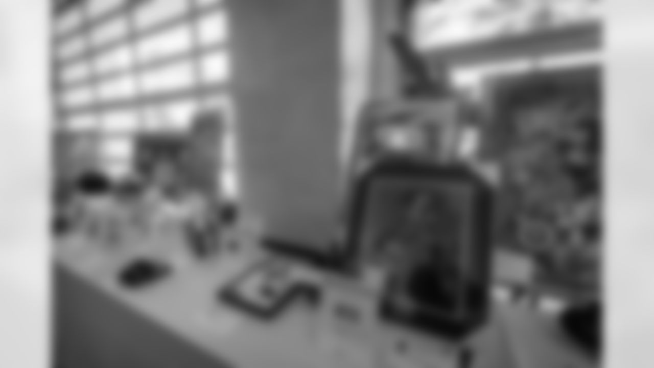 TAMPA, FL - December 13, 2025 - Mike Evans Family Foundation 4th Annual Gala at Seminole Hard Rock Hotel & Casino. Photo By Doug DeFelice/Tampa Bay Buccaneers