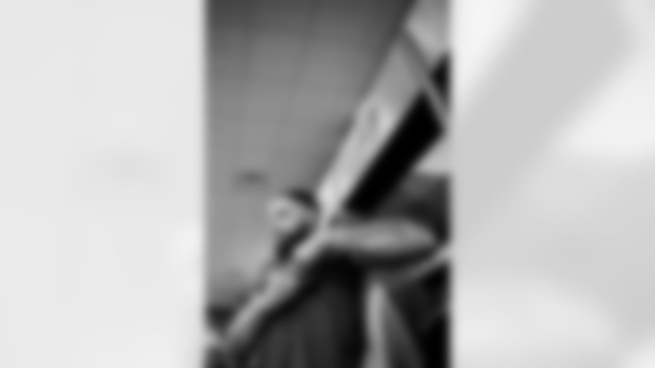 TAMPA, FL - January 03, 2026 - The Carolina Panthers and Tampa Bay Buccaneers play a regular season game at Raymond James Stadium. The Bucs won the game, 16-14. Photo By Kyle Zedaker/Tampa Bay Buccaneers