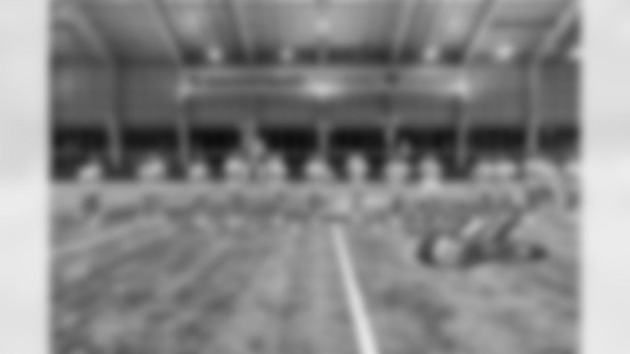 TAMPA, FL - December 09, 2025 - Tampa Bay Buccaneers Cheerleaders during Field Rehearsal at AdventHealth Training Center. Photo By Tori Richman/Tampa Bay Buccaneers