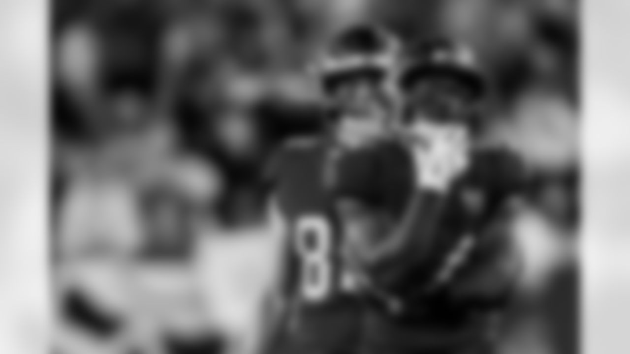 TAMPA, FL - January 03, 2026 - The Carolina Panthers and Tampa Bay Buccaneers play a regular season game at Raymond James Stadium. The Bucs won the game, 16-14. Photo By Tori Richman/Tampa Bay Buccaneers