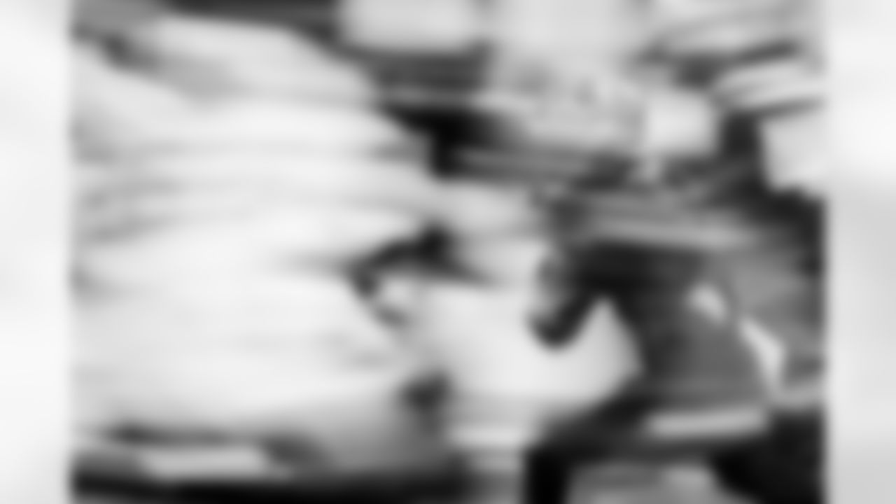 TAMPA, FL - December 07, 2025 - The Tampa Bay Buccaneers and New Orleans Saints play a regular season game at Raymond James Stadium. The Bucs lost the game, 24-20. Photo By Kyle Zedaker/Tampa Bay Buccaneers