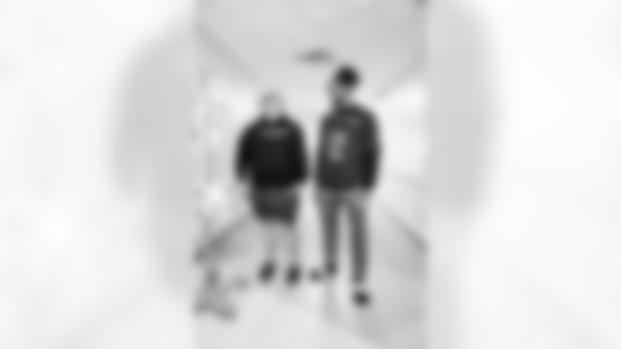 ST. PETERSBURG, FL - December 16, 2025 - Rookie Club visit to Johns Hopkins All Children's Hospital. Photo By Tori Richman/Tampa Bay Buccaneers