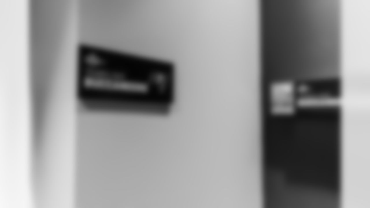 INDIANAPOLIS, IN - February 23, 2026 - The 2026 NFL Combine at Lucas Oil Stadium. Photo By Tori Richman/Tampa Bay Buccaneers