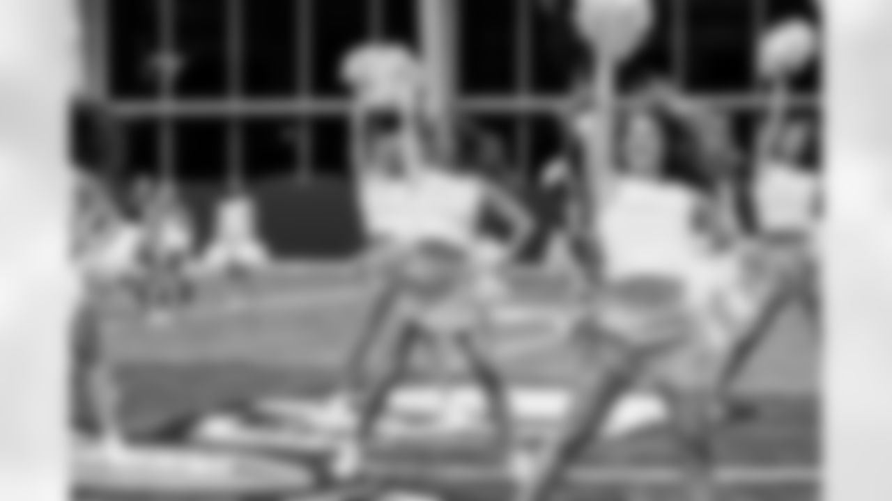 TAMPA, FL - December 09, 2025 - Tampa Bay Buccaneers Cheerleaders during Field Rehearsal at AdventHealth Training Center. Photo By Tori Richman/Tampa Bay Buccaneers